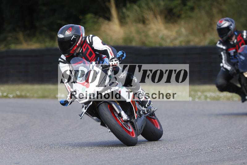 /31 24.06.2025 Get Faster Caremotion ADR/Gruppe gruen/68